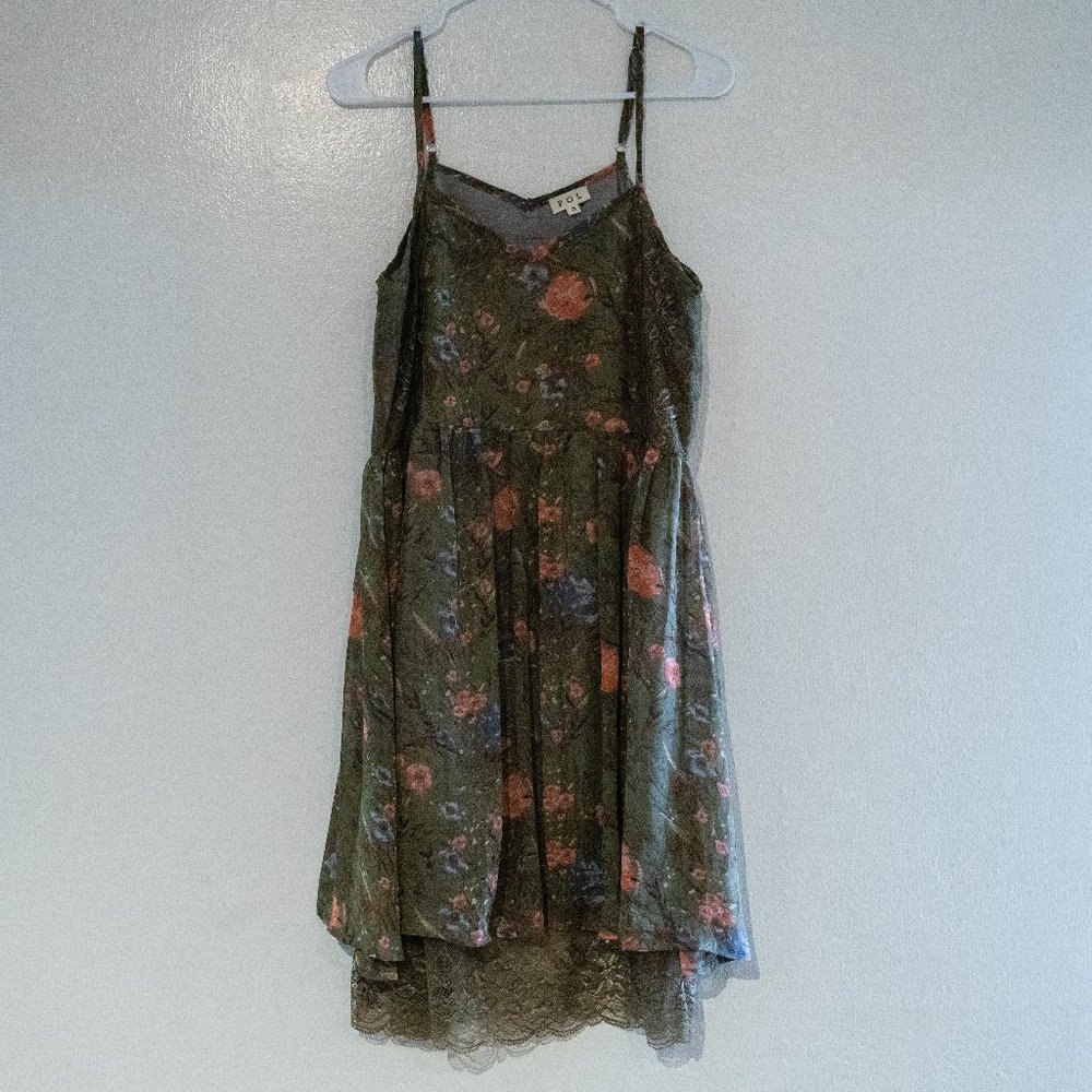 🤎POL Boutique Floral Dress